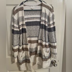 Caslon Cardigan- medium petite